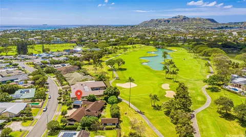 925 Waiholo St, Honolulu, HI 96821