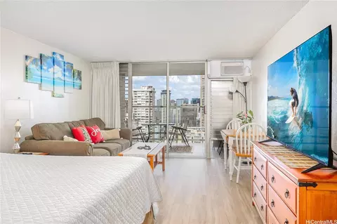 445 Seaside Ave #2510, Honolulu, HI 96815