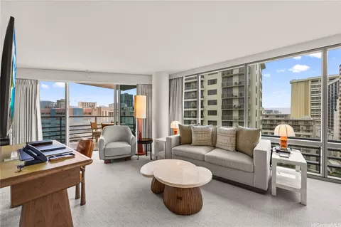 223 Saratoga Rd #1402, Honolulu, HI 96815