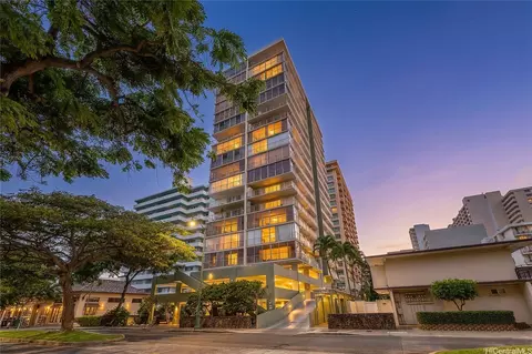 2575 Kuhio Ave #1504, Honolulu, HI 96815