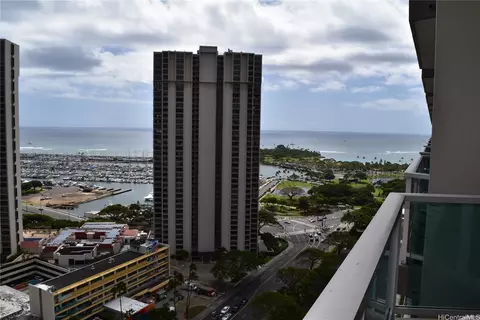 410 Atkinson Dr #2423, Honolulu, HI 96814