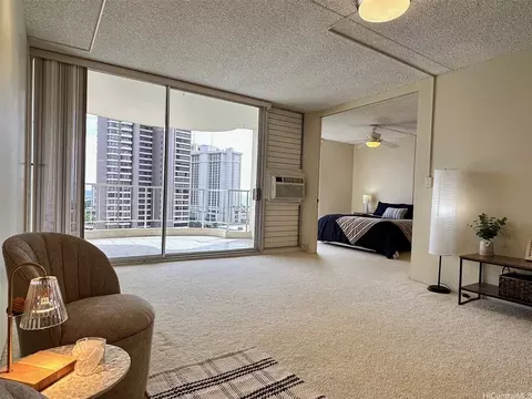 469 Ena Rd #1806, Honolulu, HI 96815