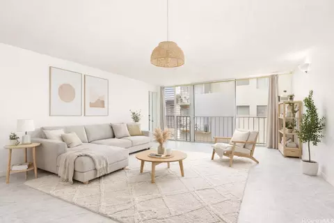 440 Lewers St #402, Honolulu, HI 96815