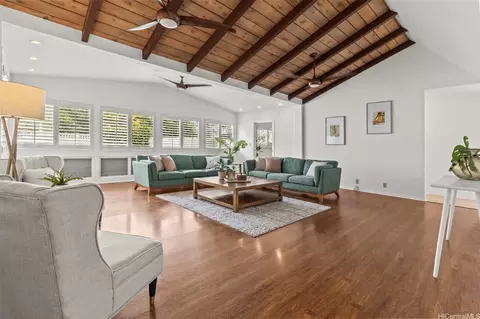 642 Papalani St, Kailua, HI 96734