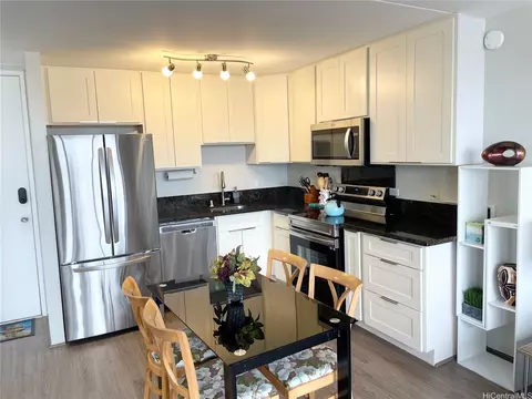 411 Hobron Ln #3802, Honolulu, HI 96815