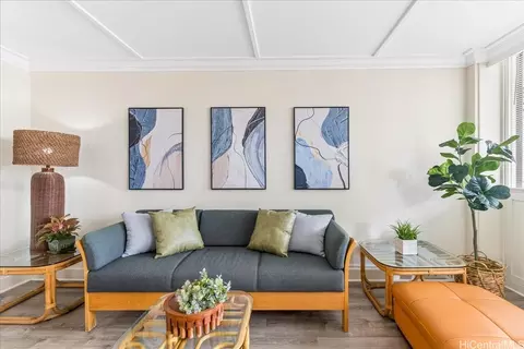425 Ena Rd #1002B, Honolulu, HI 96815