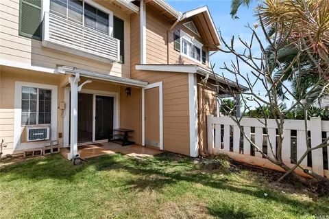 94-732 Lumiauau St #GG2, Waipahu, HI 96797