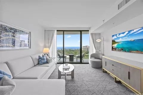 383 Kalaimoku St #E1707, Honolulu, HI 96815