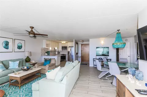 2240 Kuhio Ave #3606, Honolulu, HI 96815