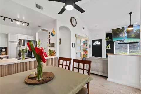 91-2076 Kaioli St #3801, Ewa Beach, HI 96706