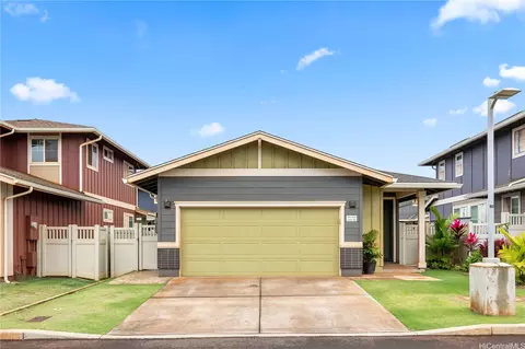 94-1251 Hale Halawai Dr #36, Waipahu, HI 96797