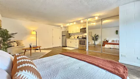 824 Kinau St #108, Honolulu, HI 96813