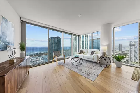 1001 Queen St #3101, Honolulu, HI 96814