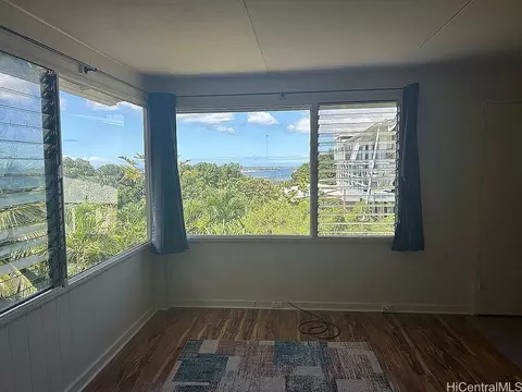 99-633 Aiea Heights Dr, Aiea, HI 96701