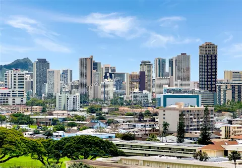 1315 Kalakaua Ave #1110, Honolulu, HI 96826