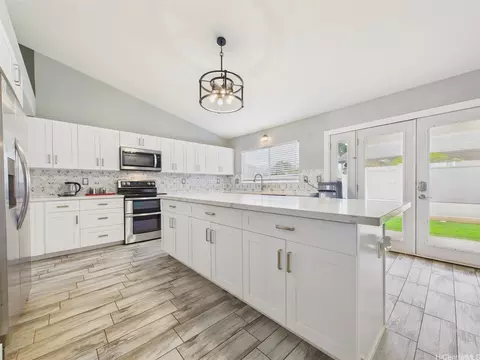 91-327 Kuio Pl, Ewa Beach, HI 96706