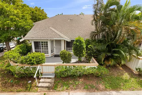 504 Mananai Pl #14D, Honolulu, HI 96818