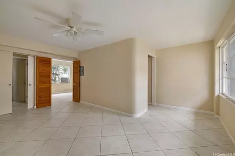 1621 Ala Wai Blvd #202, Honolulu, HI 96815