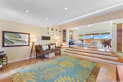 2055 Alihilani Pl, Honolulu, HI 96822
