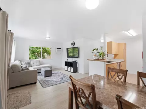 95-976 Ukuwai St #907, Mililani, HI 96789