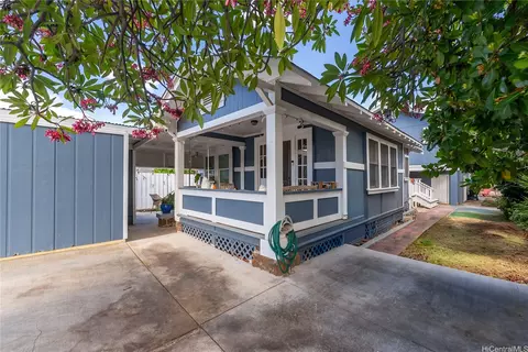 3316 Hinano St, Honolulu, HI 96815