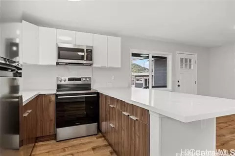 85-743 Kanapua Pl, Waianae, HI 96792