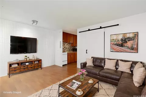 1911 Kalakaua Ave #506, Honolulu, HI 96815