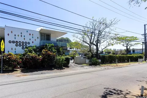 3824 Leahi Ave #106, Honolulu, HI 96815