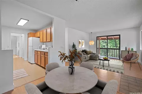 2069 California Ave #24H, Wahiawa, HI 96786