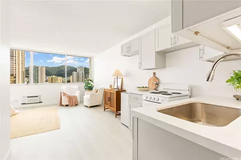 1560 Kanunu St #1401, Honolulu, HI 96814