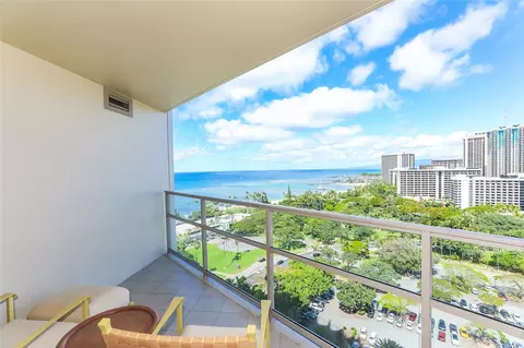 223 Saratoga Rd #2005, Honolulu, HI 96815
