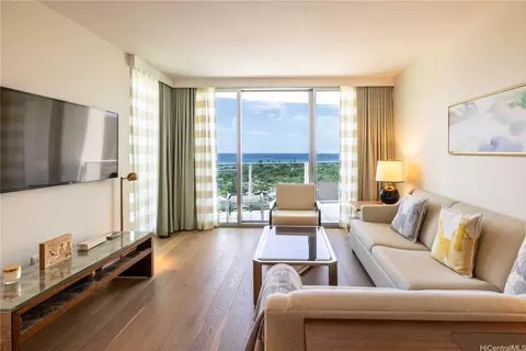 383 Kalaimoku St #1615, Honolulu, HI 96815