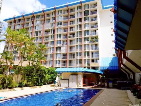 1535 Pensacola St #304, Honolulu, HI 96822