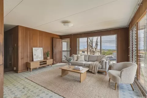 99-237 Lalani St, Aiea, HI 96701