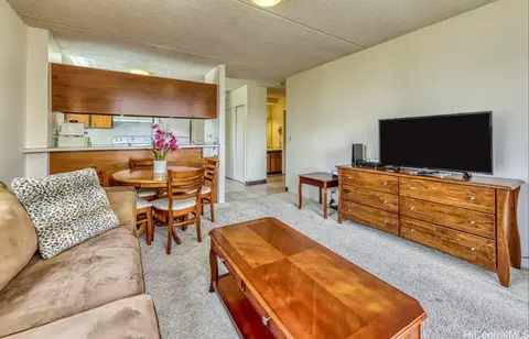 2240 Kuhio Ave #1005, Honolulu, HI 96815