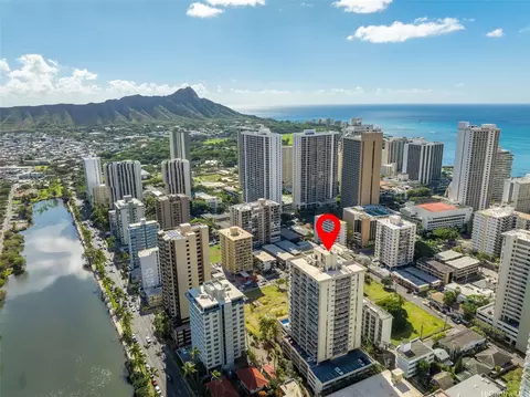 2452 Tusitala St #1404, Honolulu, HI 96815
