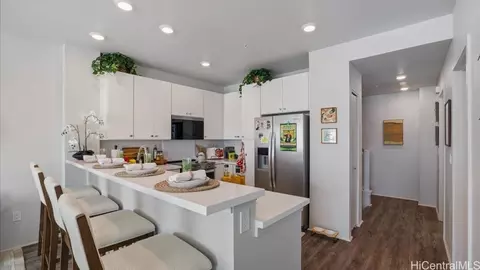 91-4099 Hikuono St #1202, Kapolei, HI 96707