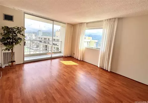 400 Hobron Ln #3214, Honolulu, HI 96815