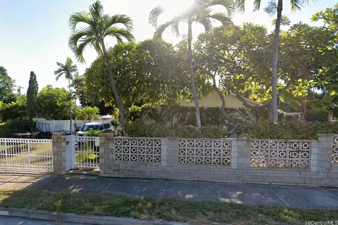 730 Hunakai St, Honolulu, HI 96816