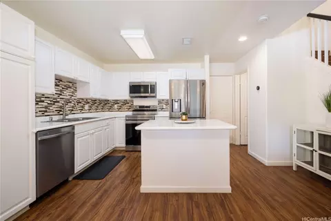 91-2093 Kaioli St #1702, Ewa Beach, HI 96706
