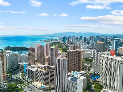 469 Ena Rd #1901, Honolulu, HI 96815
