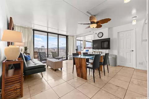 201 Ohua Ave #3106, Honolulu, HI 96815