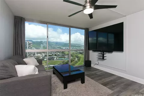 2211 Ala Wai Blvd #3004, Honolulu, HI 96815