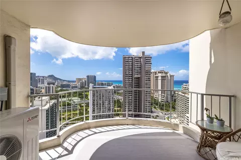 469 Ena Rd #2905, Honolulu, HI 96815