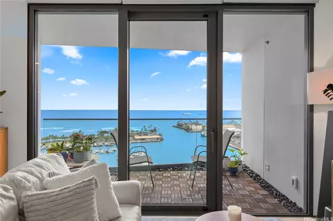 1000 Auahi St #2100, Honolulu, HI 96814