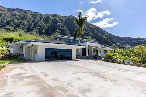 84-945 Alahele St, Waianae, HI 96792