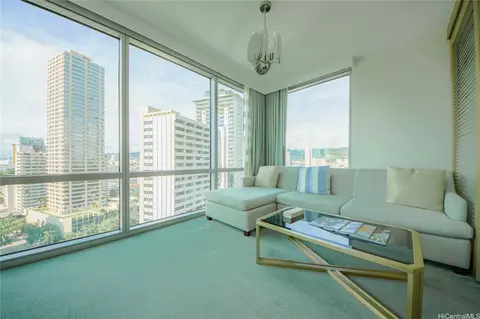 383 Kalaimoku St #1601, Honolulu, HI 96815