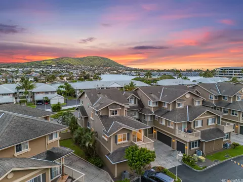 7018 Hawaii Kai Dr #6-15, Honolulu, HI 96825
