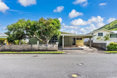 6017 Aimoku St, Honolulu, HI 96821