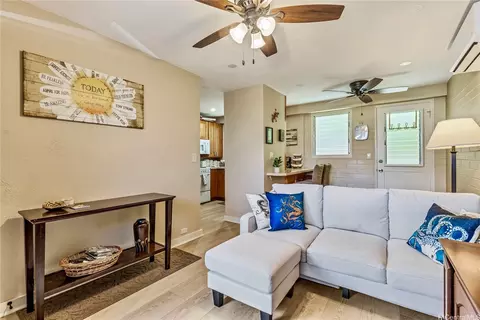 75 Kihapai St #3, Kailua, HI 96734
